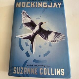 Mockingjay The Final Book of Hunger Games by Suzanne Collins Hardcover Book